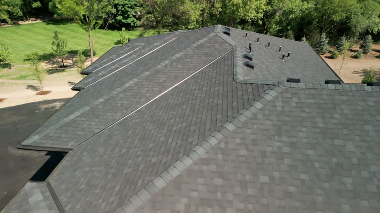 Cold Roofs in Grand Forks, ND